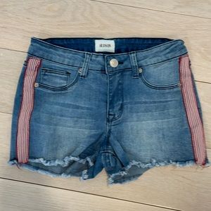 Hudson girls jean shorts with cute red & white side taping. Size 14. Like new!